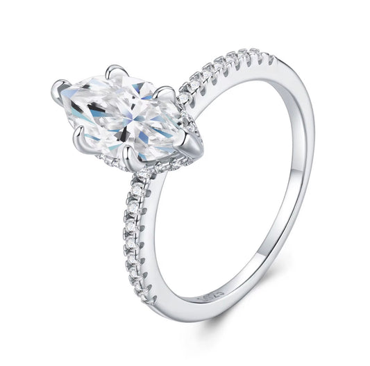 Bague Fiancée — Argent 925 & Moissanite labo