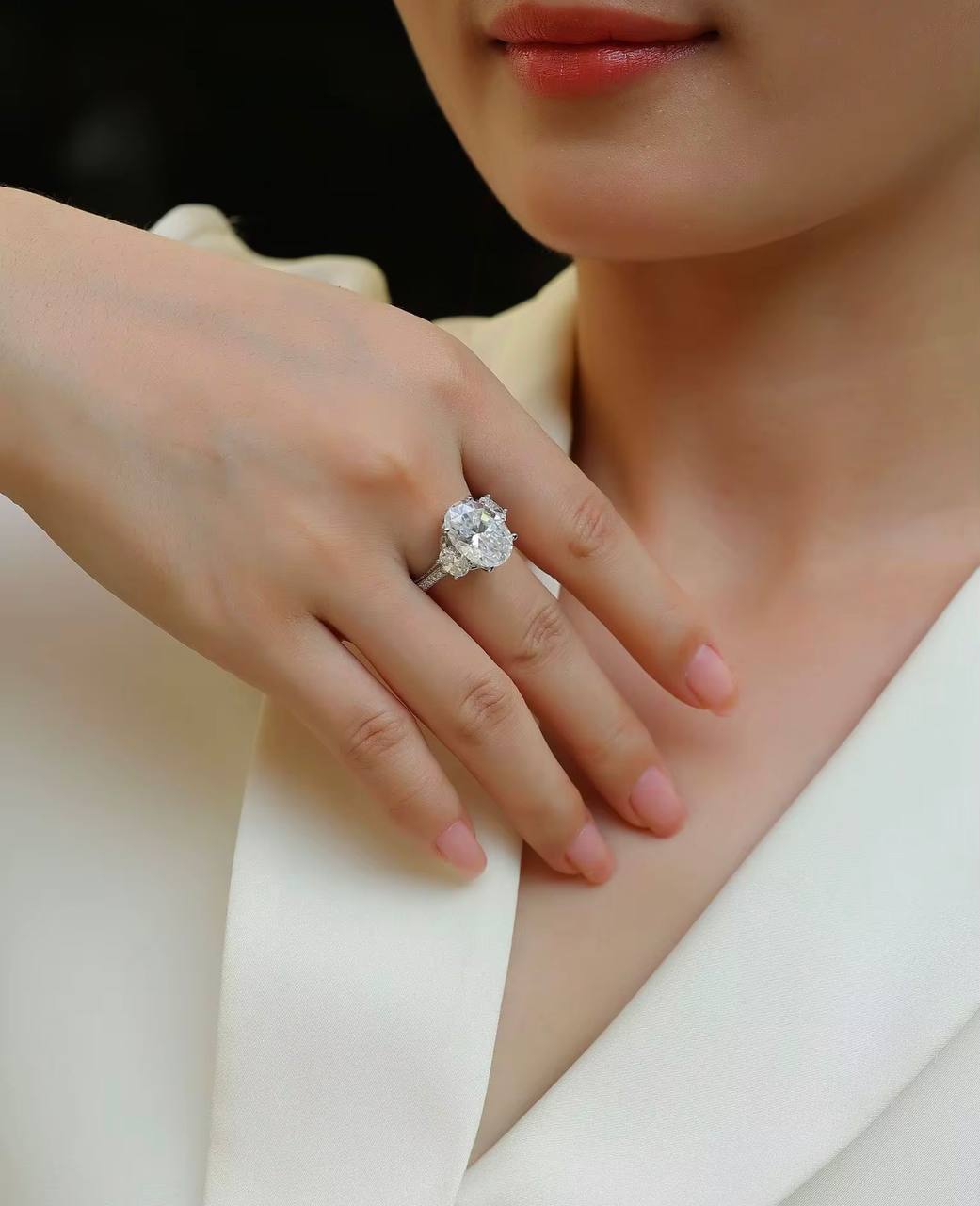 Bague de Fiançailles Élégance Royale – Moissanite Ovale & Argent 925